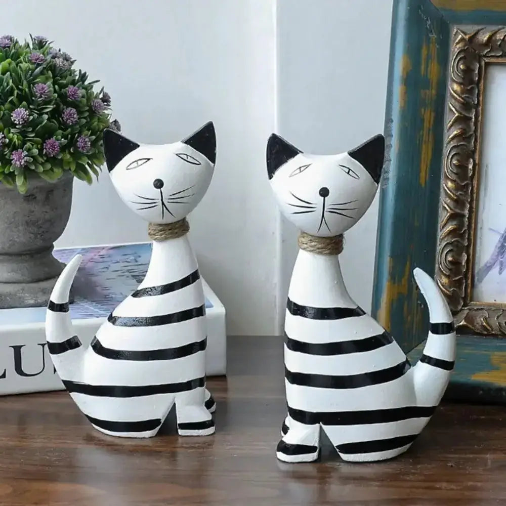 Wooden Cat Set Statue